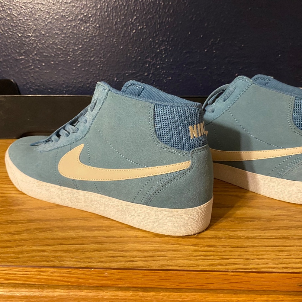 Nike Blazer Sneakers. Size 15.5 - Picture 6 of 8